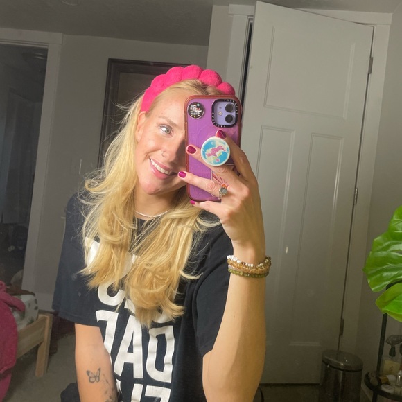 Meet your Posher, Kela - Picture 1 of 9